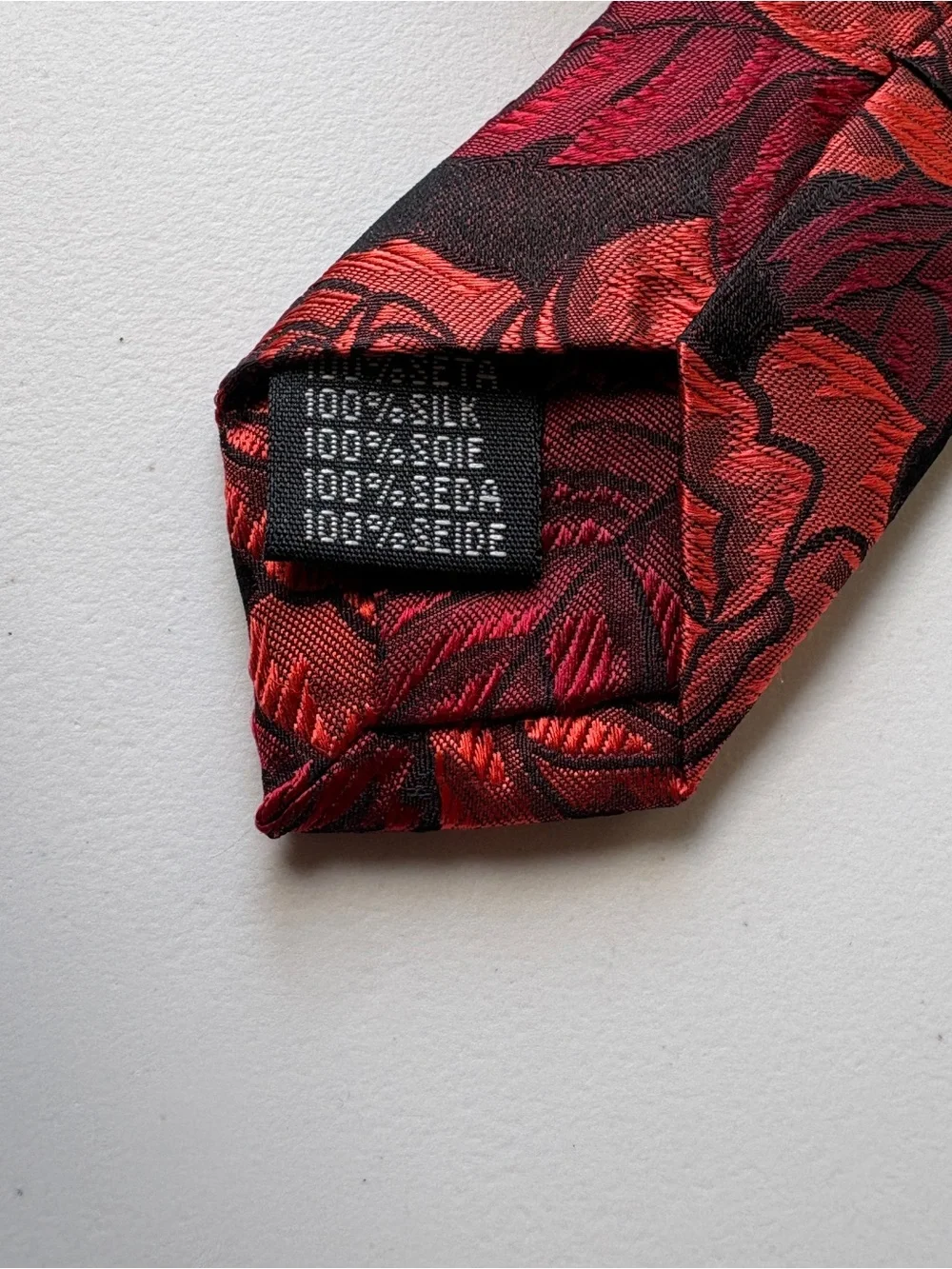 Steven Land stylish floral
